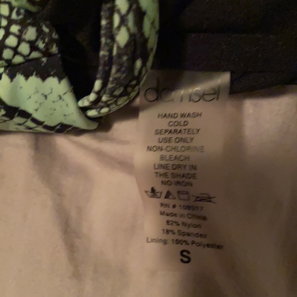 snake skin neon green bikini top - Picture 3 of 3